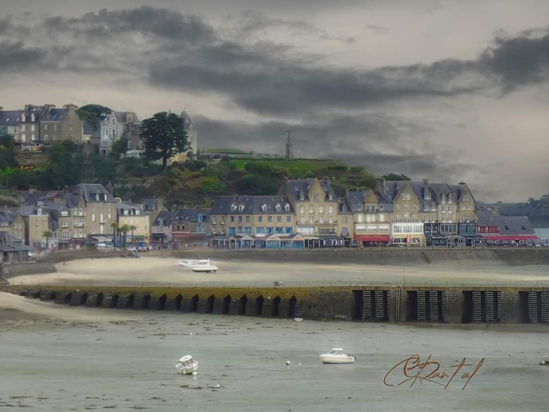 Belle Brise Lägenhet Cancale Exteriör bild